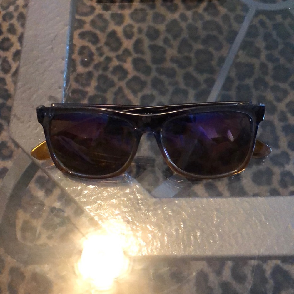 Men’s sunglasses
